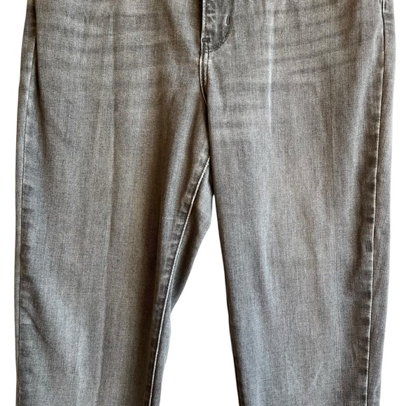 Levi’s 721 High Rise Skinny Grey Granite Jeans Size 31 Hemmed - Picture 4 of 15